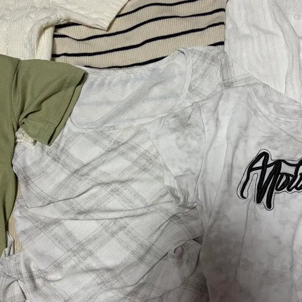 [BUNJANG] Bundle Set Women's Short-Sleeve Tops (9 pcs) / 여름 반팔 여성옷 9벌 일괄