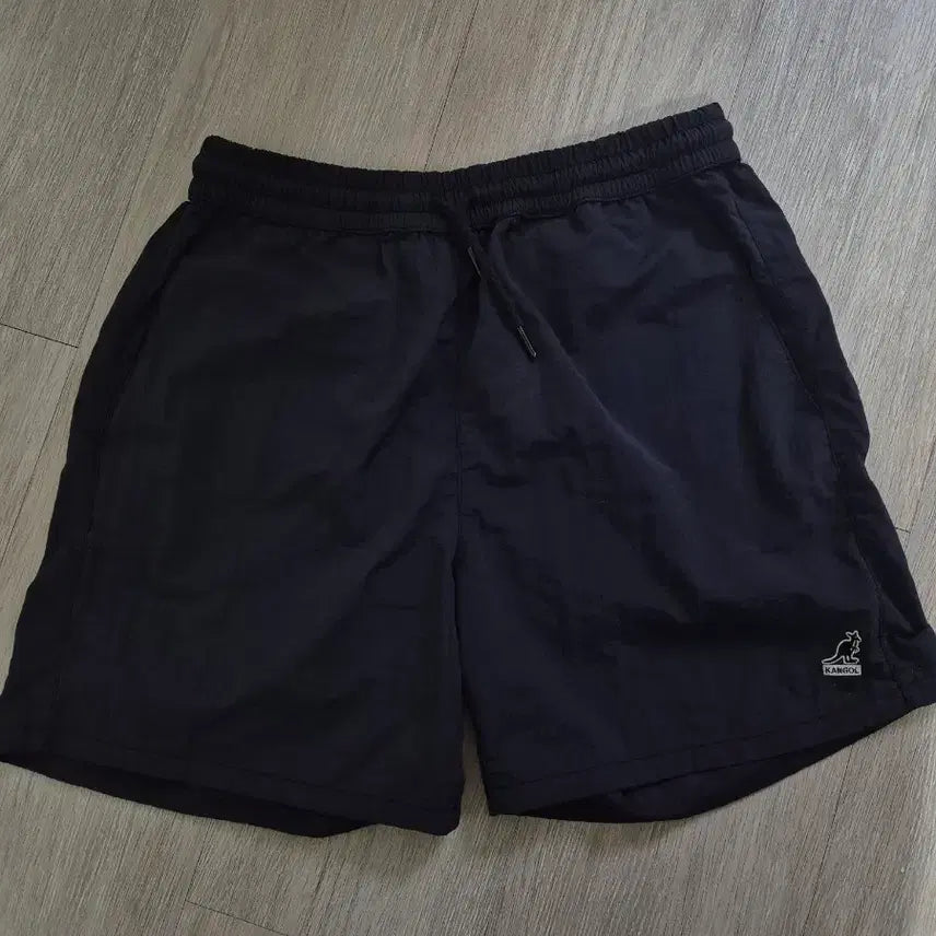 [BUNJANG] Kangol Woven Shorts (M) / 캉골 우븐 반바지(M)