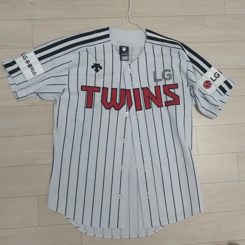 [BUNJANG] LG Twins Descente Authentic Jersey / LG트윈스 데상트 어센틱 유니폼