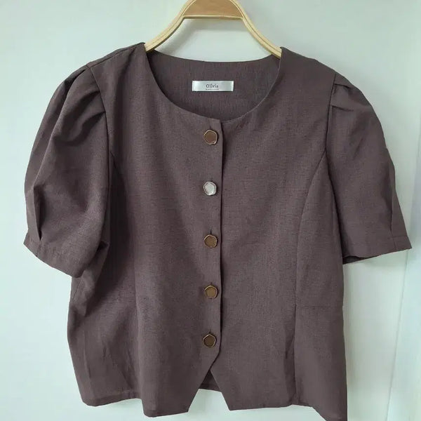 [BUNJANG] Olivia Puff Short Sleeve Blouse Brown / 올리비아 퍼프 반팔 블라우스 브라운55~66