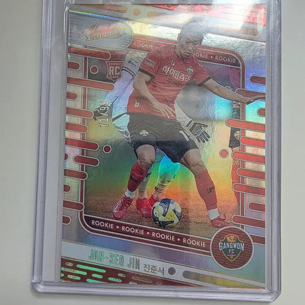 [BUNJANG] 2025 Panini K League Absolute Junseo Jeon (Rookie Spectrum Silver) Card / 2025 파니니 K리그 앱솔루트 강원 전준서 (루키 스펙트럼 실버)
