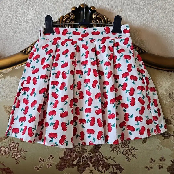 [BUNJANG] Cherry Pattern Flare Mini Skirt / 체리 패턴 플레어 스커트