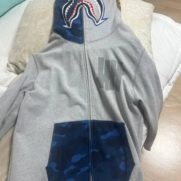 [BUNJANG] BAPE x UNDFTD Shark Full Zip Hoodie / 정품 베이프샤크 X 언티핏 후드집업