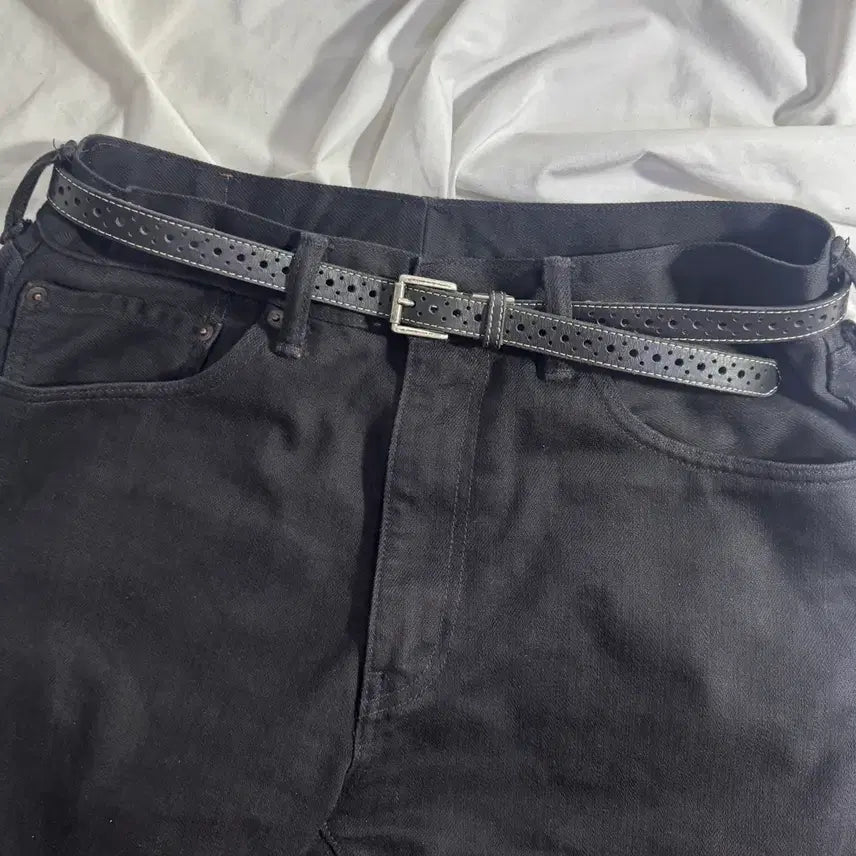 [BUNJANG] Vintage Perforated Leather Belt / 빈티지 펀칭 레더 벨트