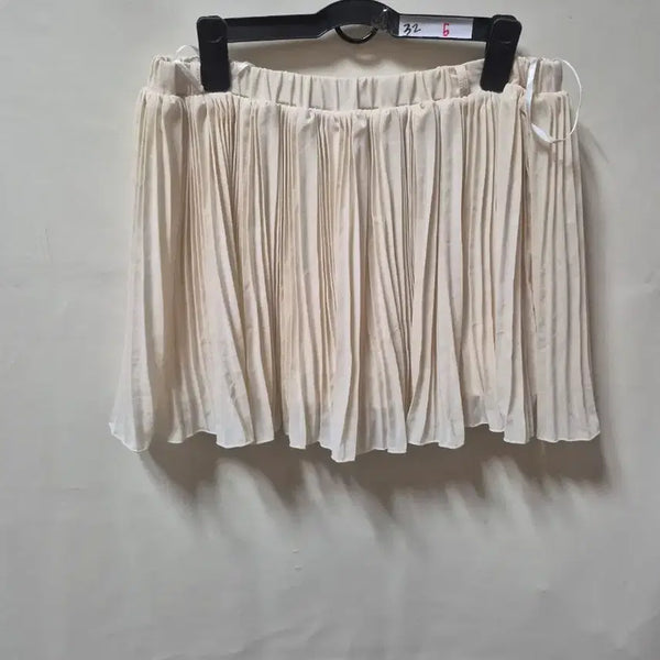 [BUNJANG] Beige Pleated Midi Skirt Size 32 / 베이지 플리츠 스커트 32인지