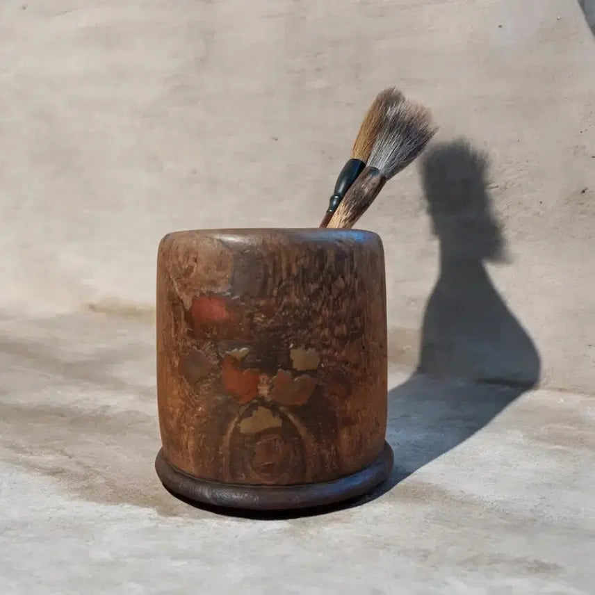 [BUNJANG] 100+ Year Old Walnut Brush & Pen Holder with Tortoiseshell Insect Inlay / 대모초충문 필통벽오동나무붓통 지통 문방사우