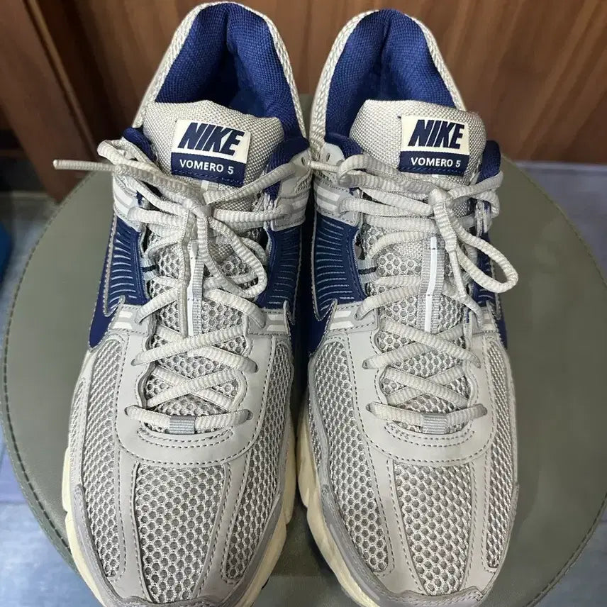 [BUNJANG] Nike Zoom Vomero 5 Grey Navy / 나이키 줌 보메로 5 그레이/네이비 290mm