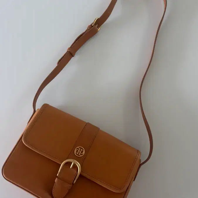 [BUNJANG] Depound Brick Bag Camel Leather / 드파운드 브릭백 (스크래치)