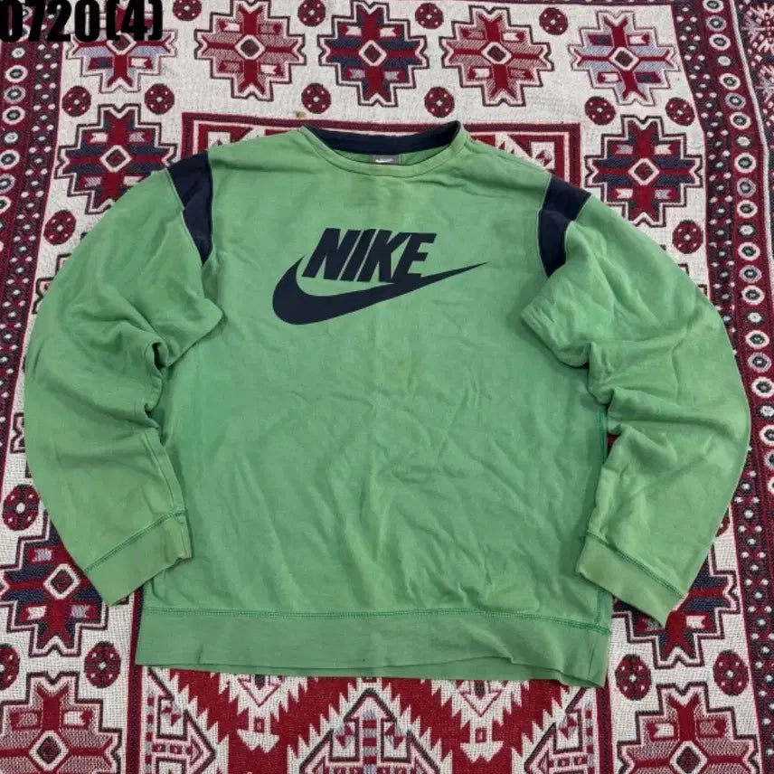 [BUNJANG] Nike Sweatshirt Green Size 0720 / 나이키 맨투맨 그린 0720