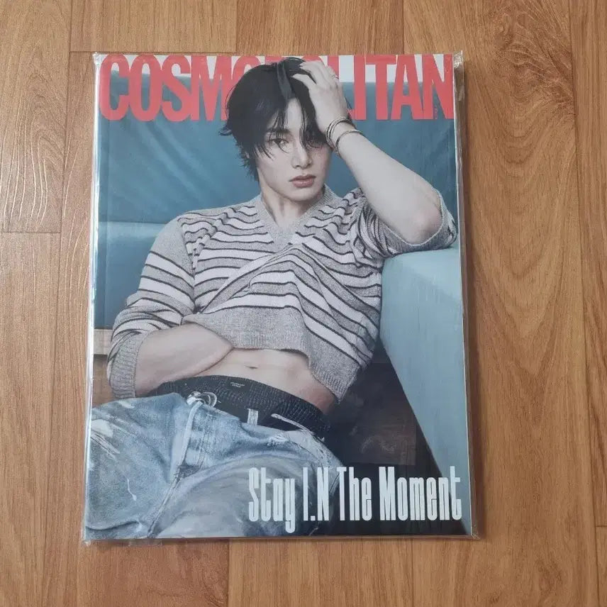 [BUNJANG] Cosmopolitan Magazine December 2025 Issue Type A (Cover: Stray Kids I.N) / 코스모폴리탄 2025년 12월호 A형 (표지: 스트레이키즈 아이엔)