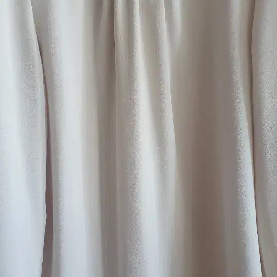 [BUNJANG] She's Miss Ivory Blouse / 쉬즈미스 블라우스 아이보리