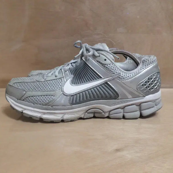 [BUNJANG] Nike Vomero 5 Wolf Grey Sneakers / 후루룩구제2 270 나이키 보메로5 울프그레이 운동화 260726