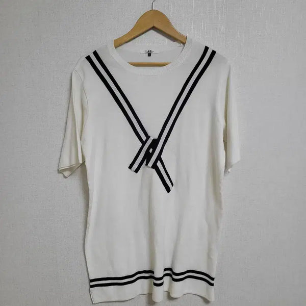 [BUNJANG] LAP White Stripe Short Sleeve Knit Top FREE Size / LAP 티셔츠