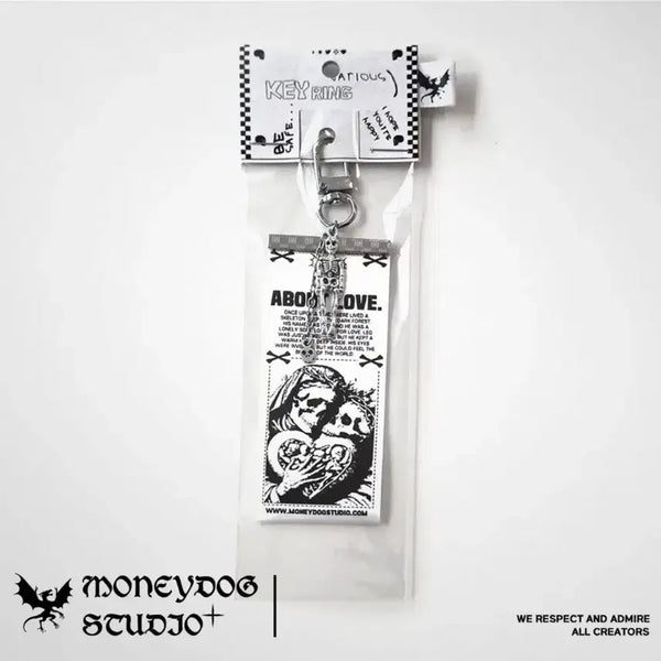 [BUNJANG] Moneydogstudio Skull About Love Label Keychain / 머니독스튜디오 moneydogstudio 해골 about love 라벨 키링 미개봉