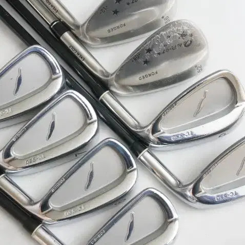 [BUNJANG] Fourteen TC-550 Forged 8-Iron Set with Even Wedges, Graphite R / 포틴 TC550 포지드 8아이언 세트 이븐웨지 포함 그라파이트 R