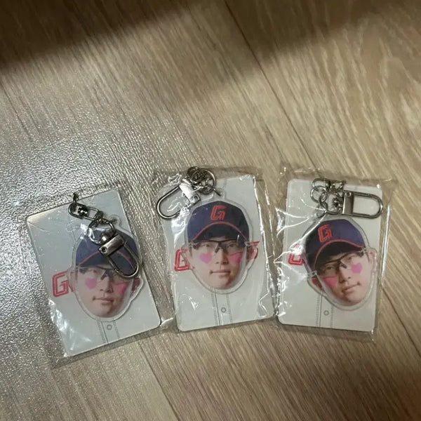 [BUNJANG] Mediheal Lotte Giants Park Se Woong Keyring (New) / 메디힐 롯데 자이언츠 박세웅 키링 (새상품)