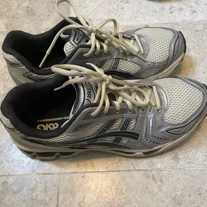 [BUNJANG] ASICS Gel-Kayano 14 Oyster White Steeple Grey 280 / 280 아식스 젤카야노14 오이스터 화이트 스티플 그레이