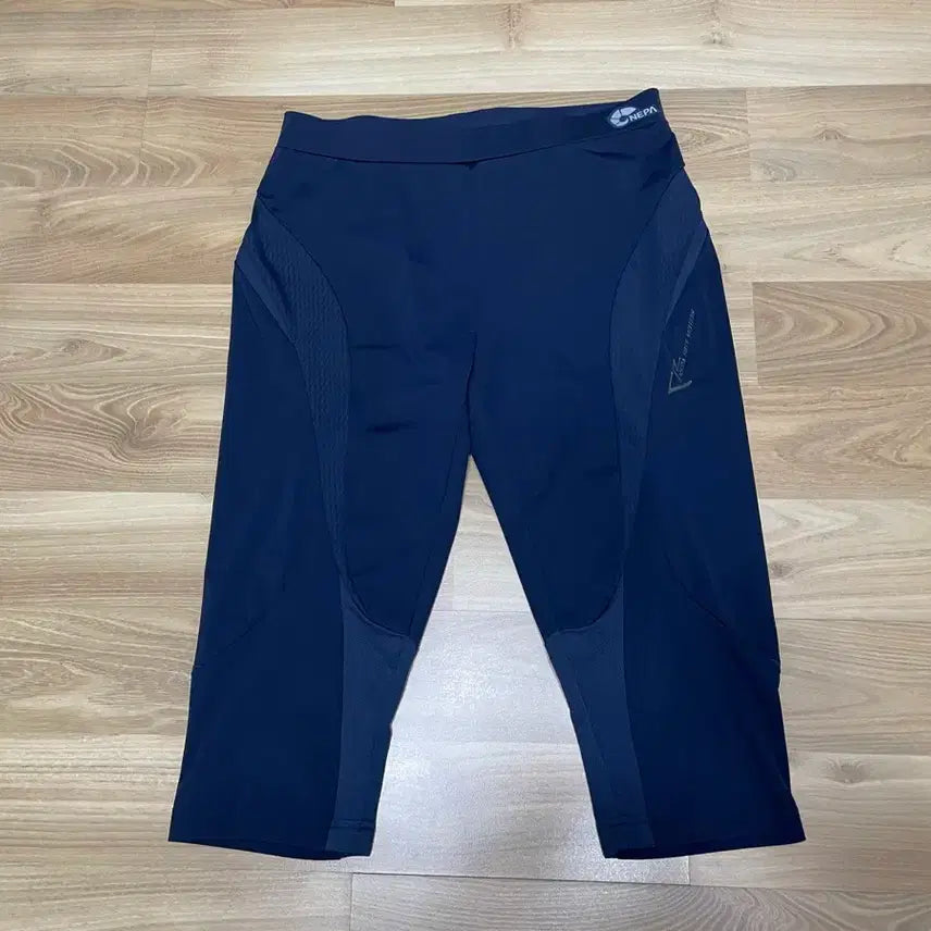 [BUNJANG] Nepa "Jin" Navy 7/10 Length Pants Size 76 / 네파 진네이비 7부팬츠 76호