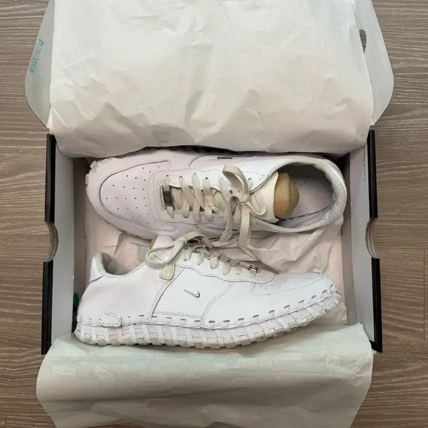[BUNJANG] Nike x Jacquemus J Force 1 Low White (290) / 나이키 x 자크뮈스 J 포스 1 로우 화이트 290