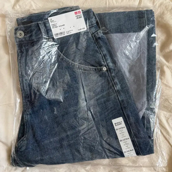 [BUNJANG] Uniqlo Women's Baggy Curve Jeans (Length 75cm) / [새상품] 유니클로 배기커브진