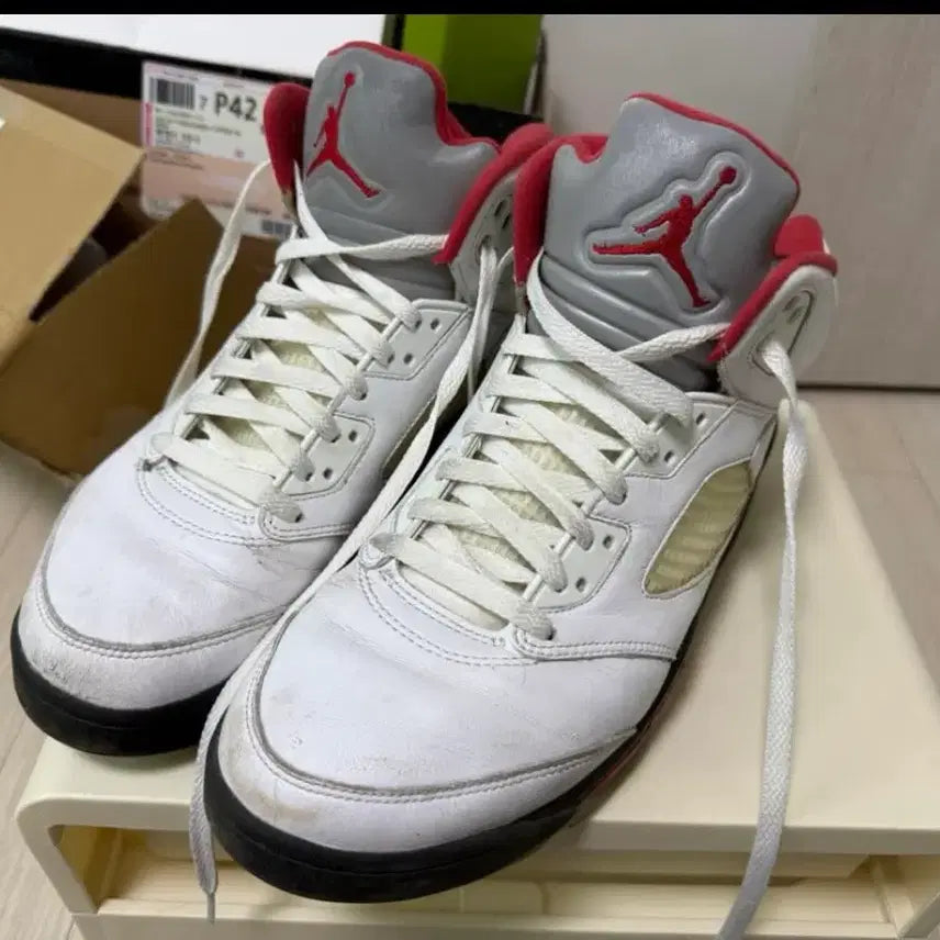 [BUNJANG] Nike Air Jordan 5 Retro Fire Red Silver Tongue / 나이키 에어조던 5 레트로 파이어 레드 실버텅