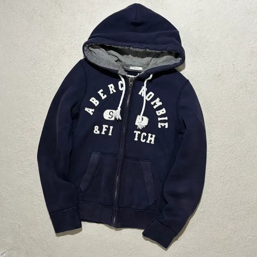 [BUNJANG] Abercrombie & Fitch Y2K Arch Logo Navy Zip-Up Hoodie / 아베크롬비 y2k 아치로고 네이비 후드집업