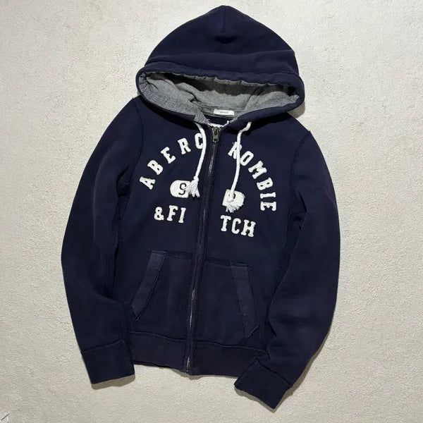 [BUNJANG] Abercrombie & Fitch Y2K Arch Logo Navy Zip-Up Hoodie / 아베크롬비 y2k 아치로고 네이비 후드집업