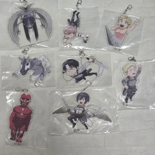 [BUNJANG] Attack on Titan Ichiban Kuji F Prize Acrylic Stands Full Set / [바로배송] 진격의 거인 진격거 제일복권 F상 대롱 아크릴 전종 풀셋