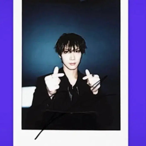 [BUNJANG] WayV Ten Genuine Autographed Polaroid Photocard / 웨이션브이 텐 친필 싸인 폴라 사인 폴라로이드 싸폴 포카 포토카드