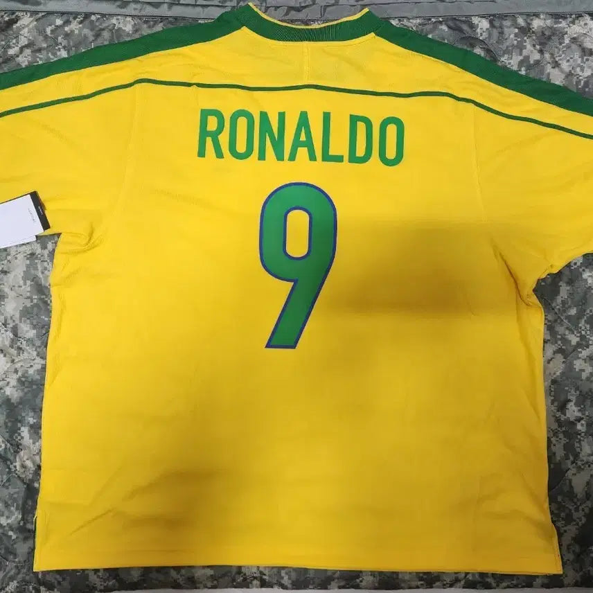 [BUNJANG] Nike Brazil 1998 Reissue Ronaldo Jersey XXL / 나이키 브라질 1998 리이슈 호나우두