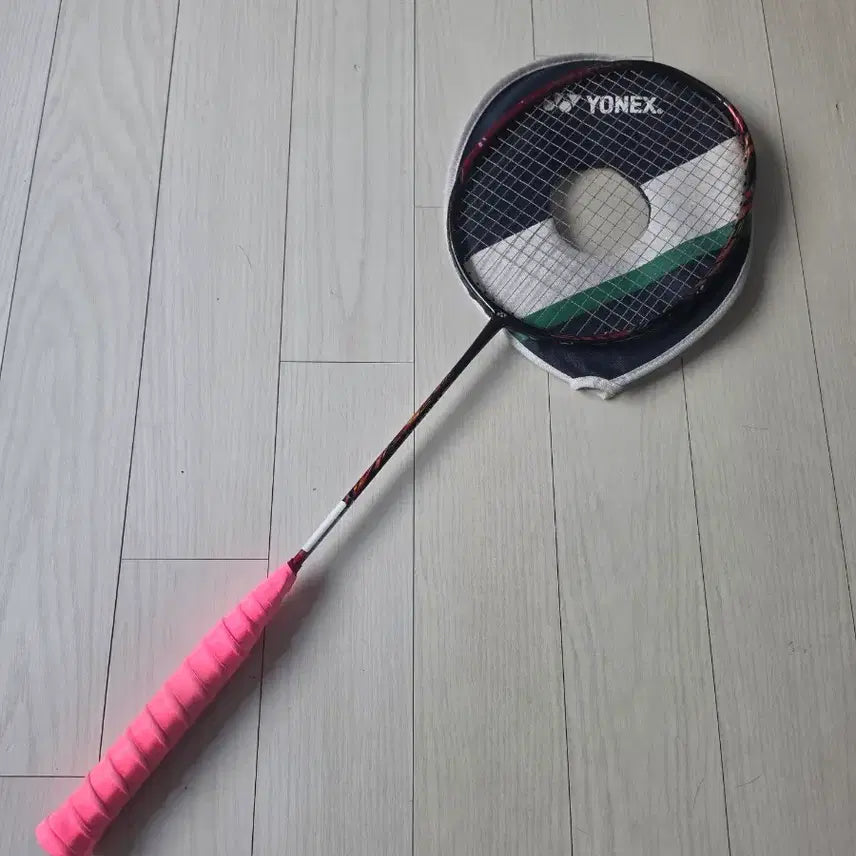 [BUNJANG] Yonex Astrox 99 Pro Badminton Racket / 요넥스 아스트록스 99프로(pro) 팔아요