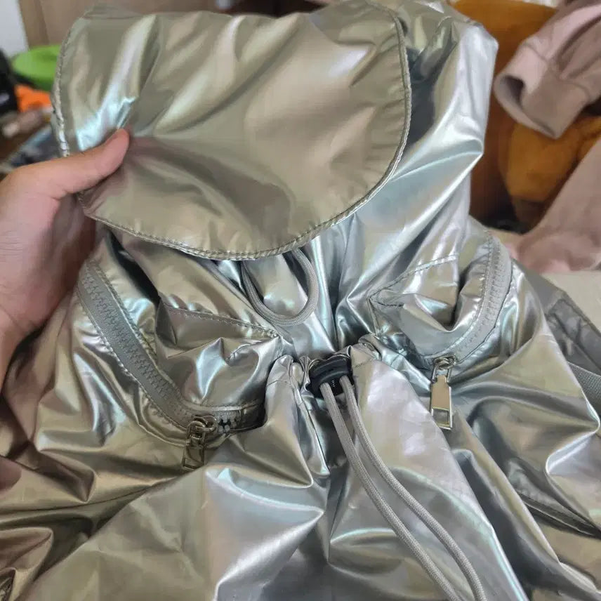 [BUNJANG] Silver Backpack / 백팩 (실버)