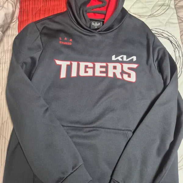 [BUNJANG] Kia Tigers Authentic Hoodie Size 105 / 기아타이거즈 어센틱 후드