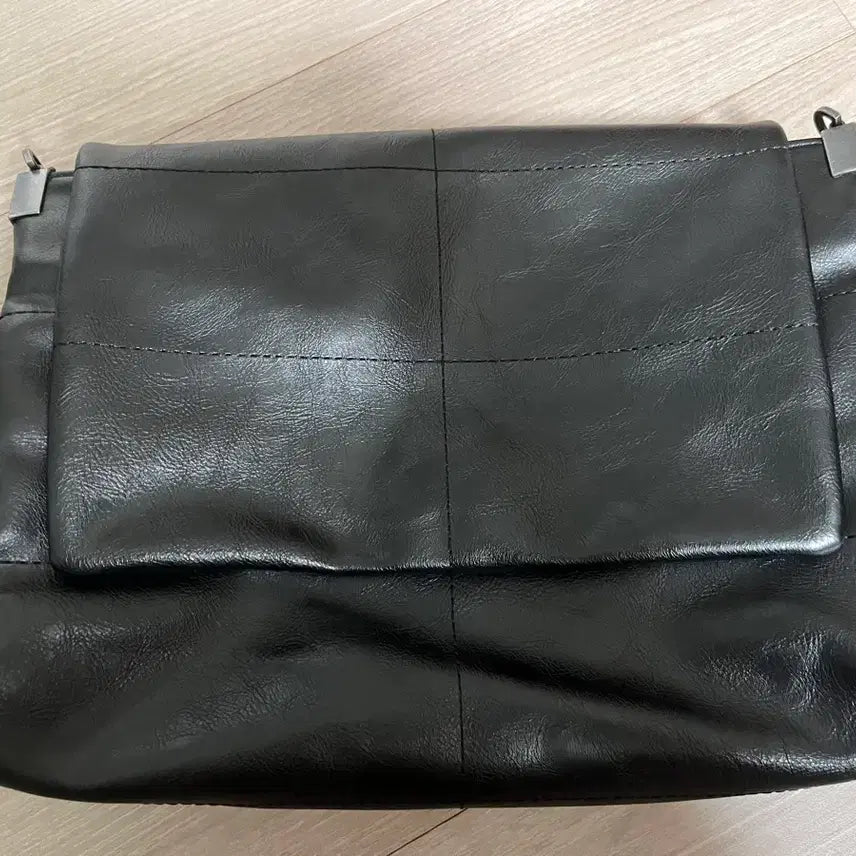[BUNJANG] ZARA Lock flap Shoulder Bag / 자라 락플랩 숄더백
