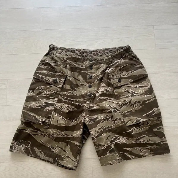 [BUNJANG] Spectator Slow Man Utility Shorts / 스펙테이터 느린양반 유틸리티 쇼츠