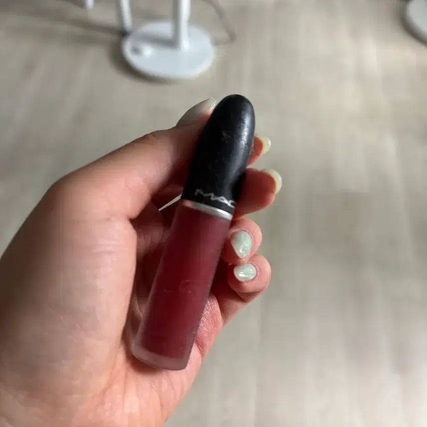 [BUNJANG] MAC Powder Kiss Liquid Lipcolour 991 Devoted to Chili / 맥 파우더 키스 리퀴드 립컬러 991 디보티드 투 칠리