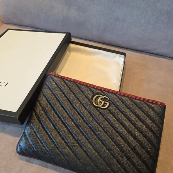 [BUNJANG] Gucci GG Marmont Matelassé Clutch Medium Black/Red / [정품]구찌 GG 마몽 마틀라세 클러치 573814 블랙/레드 미디움 풀구성