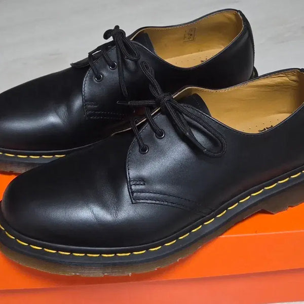 [BUNJANG] Dr. Martens 1461 3-Eye Smooth Leather Boots Black UK9 (280mm) / 닥터마틴 1461 3홀 스무스 블랙 280