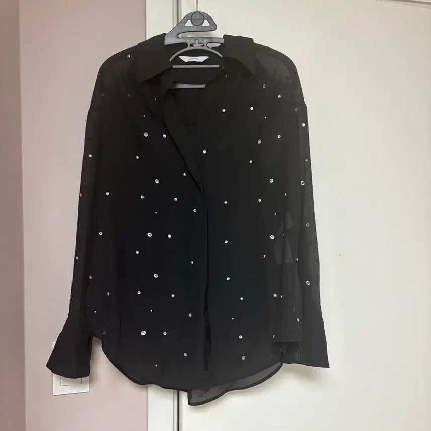 [BUNJANG] Obzee Black Cubic Embellished Shirt with Inner Tank Top / 오브제 블랙 큐빅 셔츠