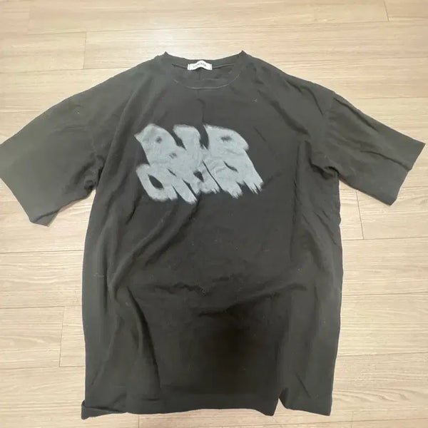 [BUNJANG] Black Short Sleeve T-Shirt / 블랙 반팔 티셔츠