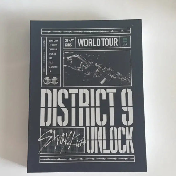 [BUNJANG] Stray Kids District 9 Unlock Blu-ray / 스트레이키즈 District 9 Unlock 블루레이