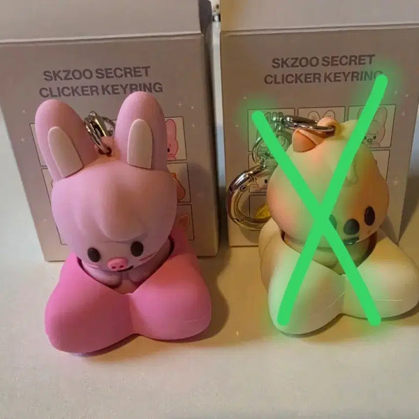 [BUNJANG] Stray Kids SKZOO Clicker Keyring Dwaekki / 스키즈 스키주 클리커 클릭커 키링 돼끼 양도 판매