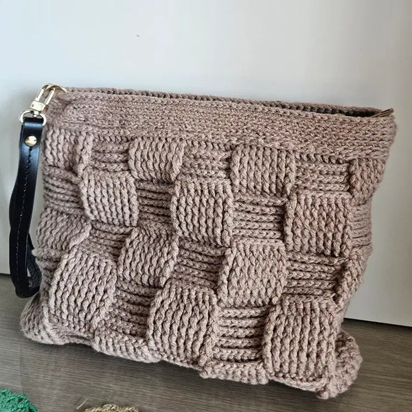 [BUNJANG] Hand-Knitted Bag Beige / (새상품) 손뜨개 가방 '행복 가득 채워요'
