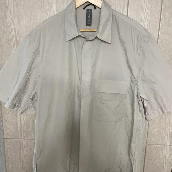 [BUNJANG] Unaffected Crinkle Half Shirt Beige M / 언어펙티드 UNAFFECTED 크링클 하프 셔츠 베이지 M