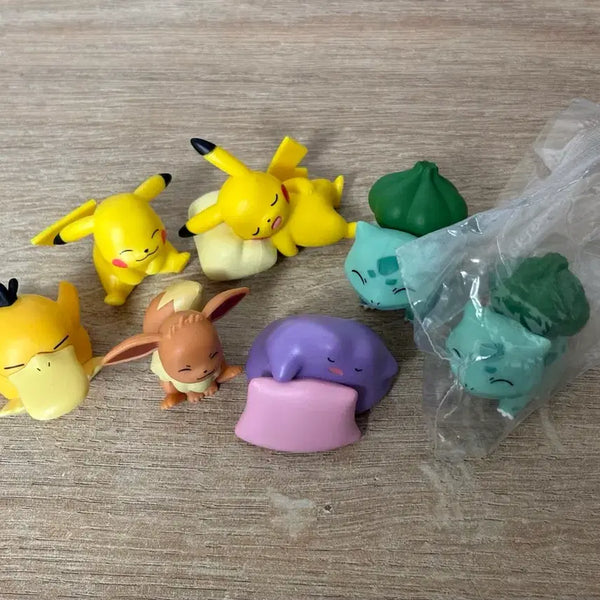 [BUNJANG] Pokemon Monster Ball Ice Ball Figures Bundle Set / 포켓몬 몬스터볼 아이스볼 피규어 일괄 판매 피카츄 고라파덕 이브이 메타몽 이상해씨