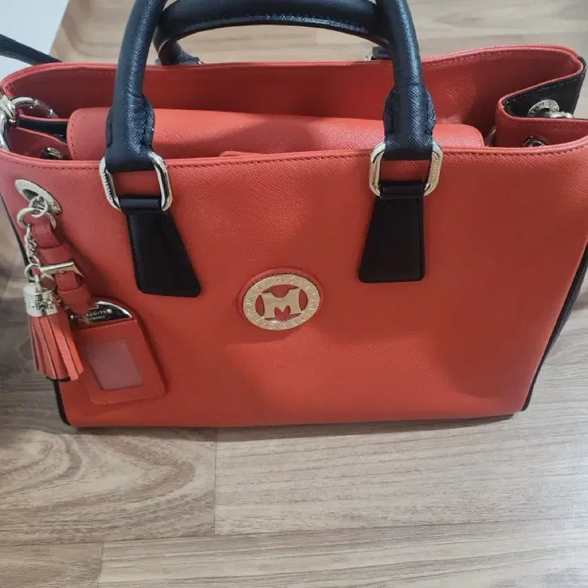 [BUNJANG] MCM Orange Leather Tote Bag / 메트로시티 오렌지 백
