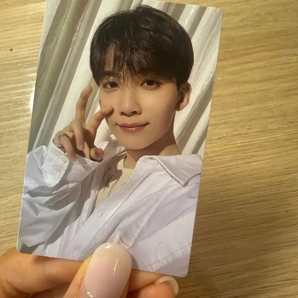 [BUNJANG] SEVENTEEN Jeonghan The Thirteen Tour 'Follow' Photocard / 비더썬 트레카 정한 포카