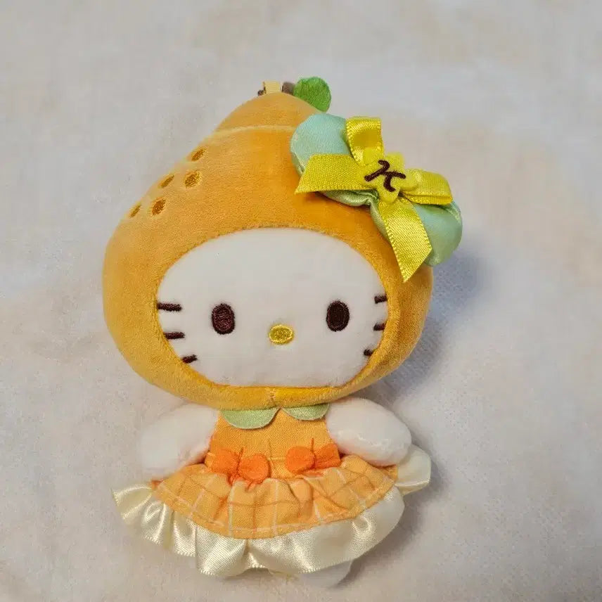 [BUNJANG] Hallabong Kitty Plush Keychain / 한라봉 키티 인형 키링