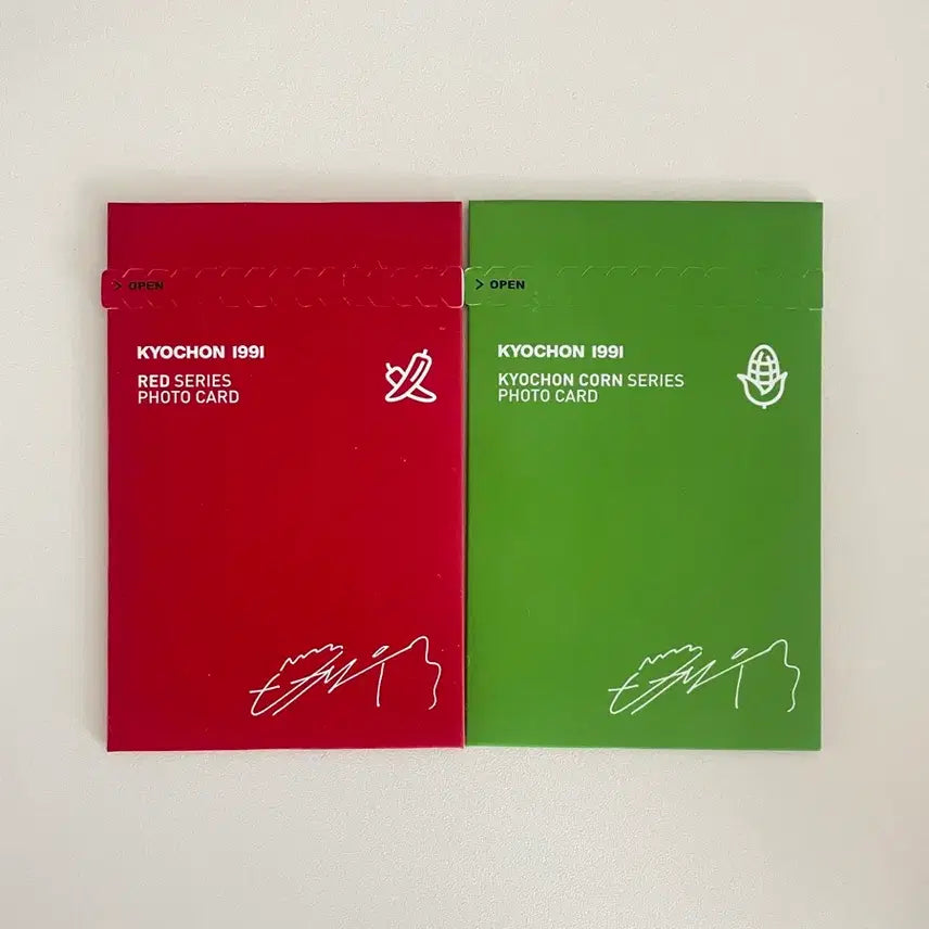 [BUNJANG] Byun Woo Seok Kyochon Chicken Photocard Set (Green, Red) Unsealed Bundle Set / 변우석 교촌치킨 포토카드 미개봉 (그린,레드 2종 일괄판매)