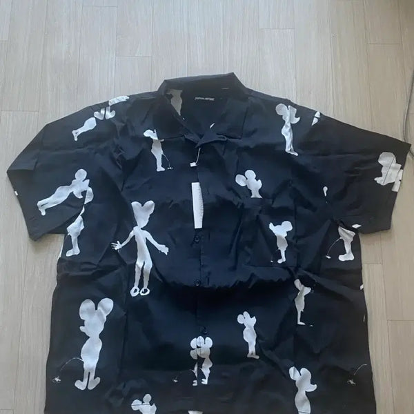 [BUNJANG] Fucking Awesome T-shirt L / 퍼킹어썸 반팔 셔츠 L